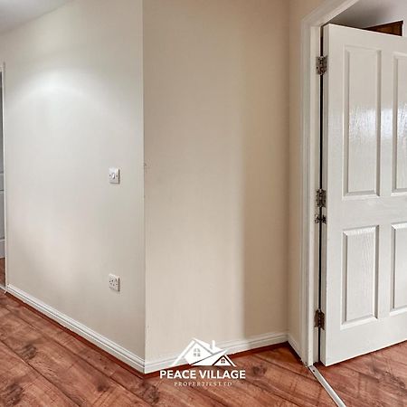 Ashton Co-Living - Private Room Self-Cater Manchester Exterior foto